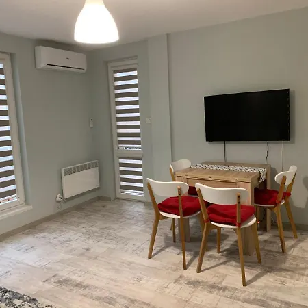 Апартамент Сливен Apartament